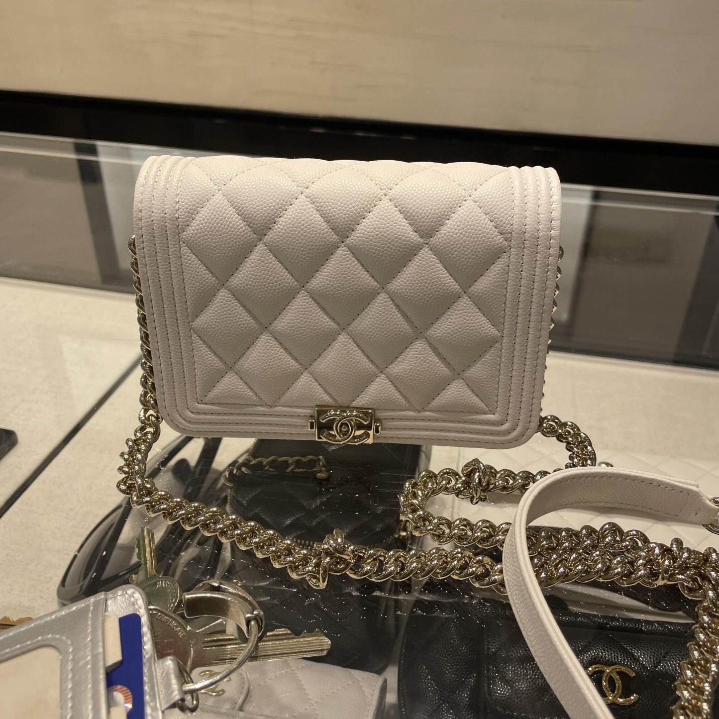 入手困難BOY チェーンウォレットs 早い者勝ち